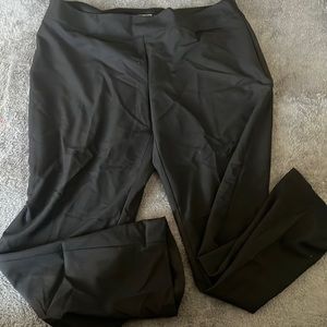 Liz Claiborne classic fit size 18 black straight leg slacks never worn